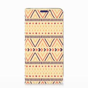 Samsung Galaxy S10e Hoesje met Magneet Aztec Yellow