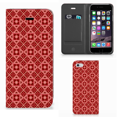 Apple iPhone 6 | 6s Hoesje met Magneet Batik Rood Apple iPhone 6 | 6s Hoesje met Magneet Batik Rood
