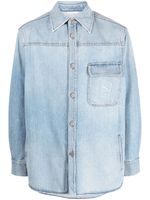 Valentino Garavani chemise en jean à boutonnière - Bleu