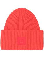 Acne Studios bonnet nervuré à logo - Rouge