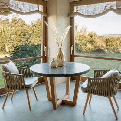 Kave Home Ronde Tuintafel 'Shanelle' houten onderstel, Ø120cm, kleur Grijs