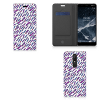 Nokia 5.1 (2018) Hoesje met Magneet Feathers Color