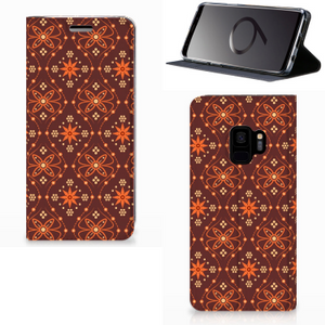 Samsung Galaxy S9 Hoesje met Magneet Batik Brown