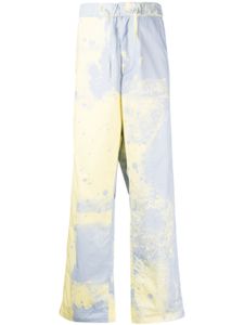 OAMC pantalon droit à effet taches de peinture - Jaune