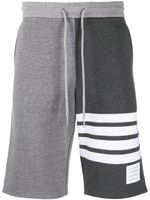 Thom Browne short de sport à 4 bandes signature - Gris