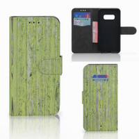 Samsung Galaxy S10e Book Style Case Green Wood