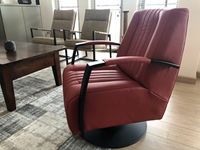 Leren draaifauteuil met stalen frame en schotelvoet - rood leer - Echt leer, Industrieel, ontdek de vele Leersoorten en Kleuren bij ShopX - thumbnail