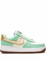 Nike baskets Air Force 1 - Vert - thumbnail