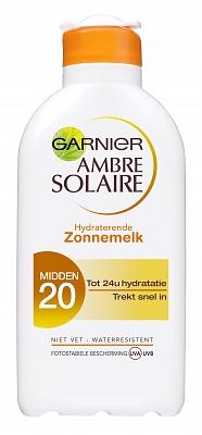 Garnier Ambre Solaire Hydraterende Zonnemelk SPF 20 - 200 ml - Zonnebrandcrème Garnier Ambre Solaire Hydraterende Zonnemelk SPF 20 - 200 ml - Zonnebrandcrème