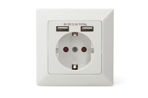 Digitus DA-70613 Stopcontact (onderbouw) Met USB Wit