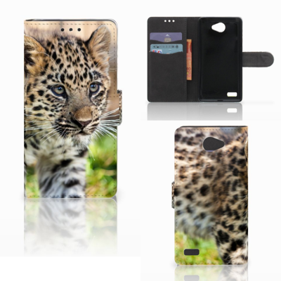 LG Bello 2 Telefoonhoesje met Pasjes Baby Luipaard LG Bello 2 Telefoonhoesje met Pasjes Baby Luipaard