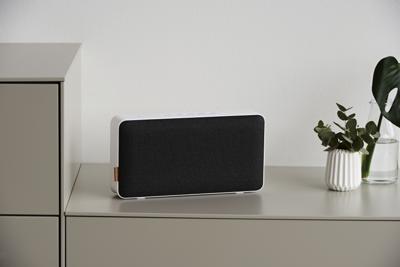 SACKit MOVEit hoesje voor mobiel apparaten Zwart