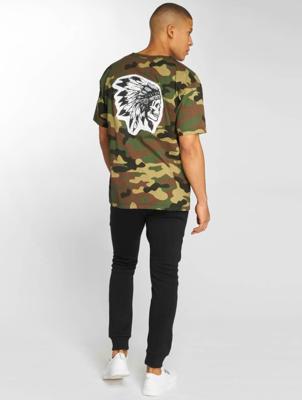 Cayler & Sons / t-shirt CSBL Patched Oversized in camouflage Cayler & Sons / t-shirt CSBL Patched Oversized in camouflage
