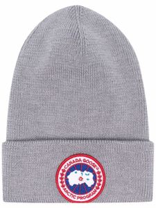 Canada Goose bonnet Arctic Disc en maille nervurée - Gris