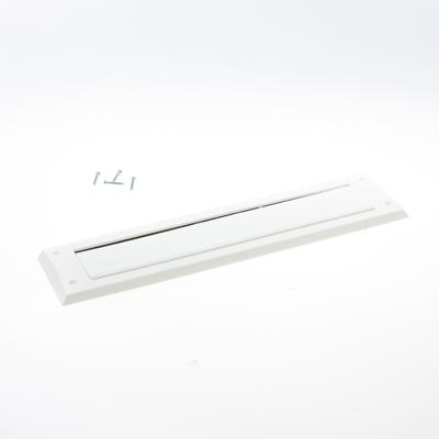 Brievenbus met klepwit