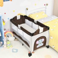 3-In-1 Baby Speelbed Draagbare Opvouwbare Wieg met Luiertafel Comfortabel Matras Baby Wiegje Bed met Speelgoed (Bruin) - thumbnail