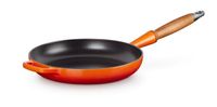 Le Creuset Koekenpan Signature - Oranjerood - ø 24 cm / 1.6 liter - geëmailleerde anti-aanbaklaag - thumbnail