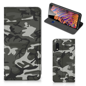 Samsung Xcover Pro Hoesje met Magneet Army Light