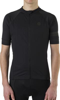 AGU Core KM zwart heren fietsshirt (Maat: M) AGU Core KM zwart heren fietsshirt (Maat: M)