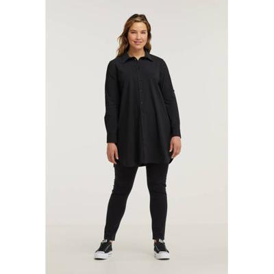 Plus Basics blouse van travelstof zwart Plus Basics blouse van travelstof zwart